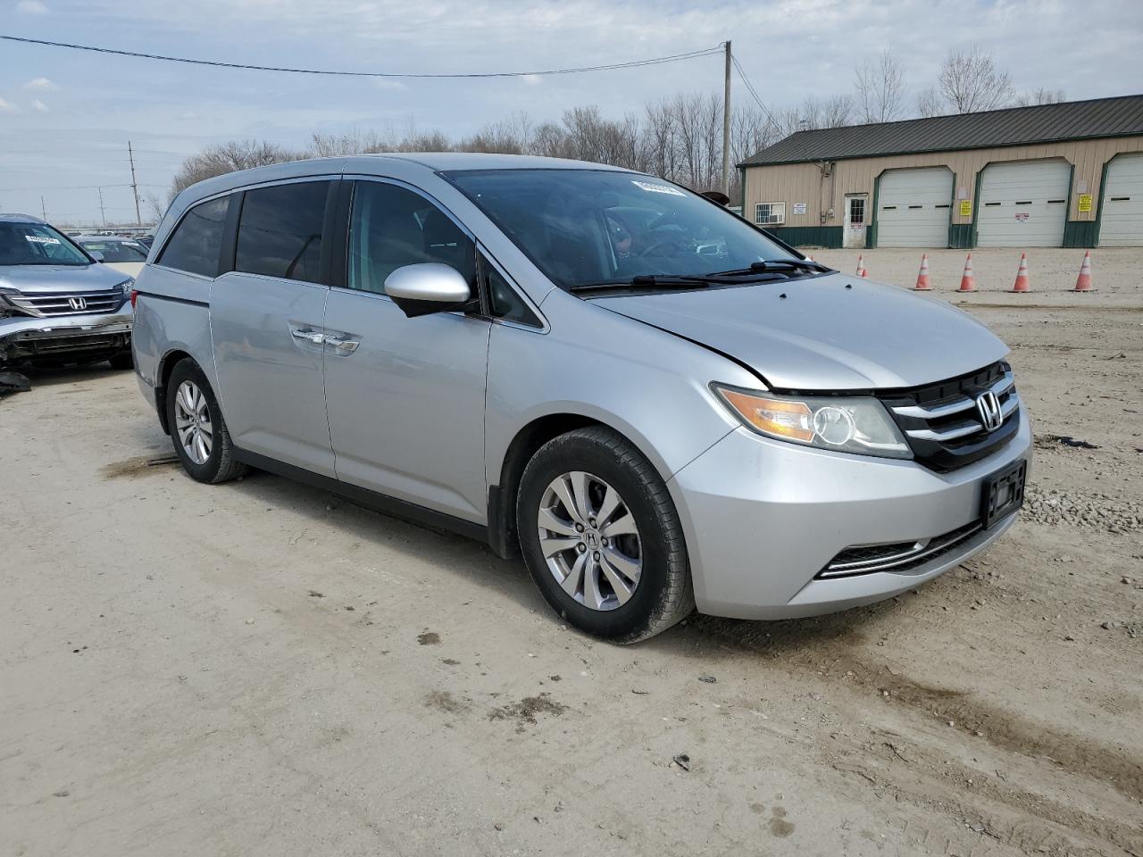 Photo 3 VIN: 5FNRL5H46FB013459 - HONDA ODYSSEY 