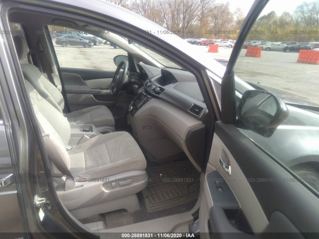 Photo 4 VIN: 5FNRL5H46FB070700 - HONDA ODYSSEY 