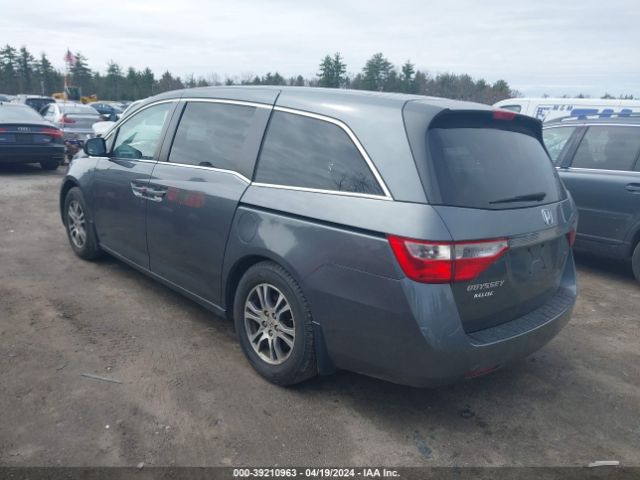 Photo 2 VIN: 5FNRL5H47BB009513 - HONDA ODYSSEY 