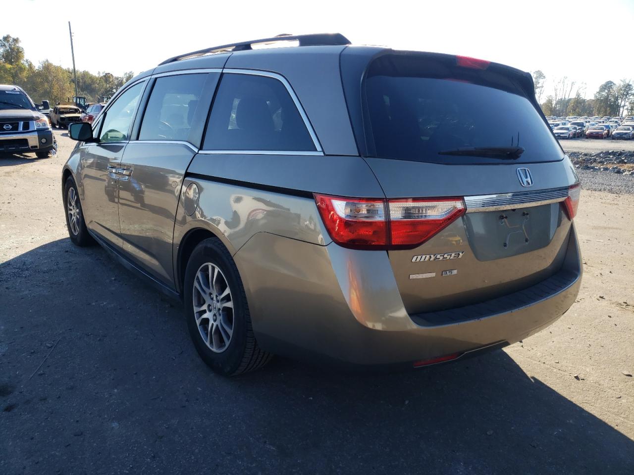 Photo 1 VIN: 5FNRL5H47DB073571 - HONDA ODYSSEY 