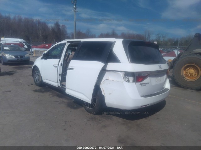 Photo 2 VIN: 5FNRL5H47DB081301 - HONDA ODYSSEY 