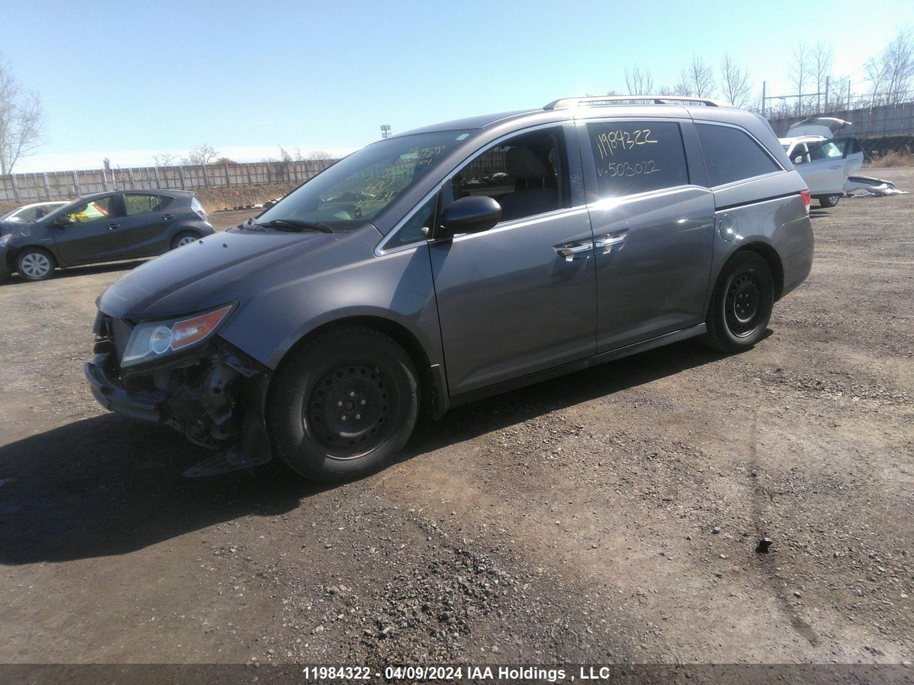 Photo 1 VIN: 5FNRL5H47FB503022 - HONDA ODYSSEY 