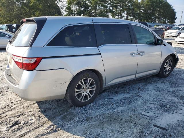 Photo 2 VIN: 5FNRL5H49DB063088 - HONDA ODYSSEY EX 