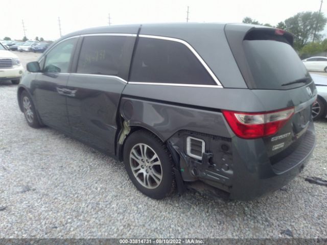 Photo 5 VIN: 5FNRL5H4XCB120073 - HONDA ODYSSEY 