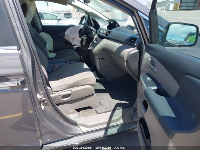 Photo 4 VIN: 5FNRL5H4XDB042492 - HONDA ODYSSEY 