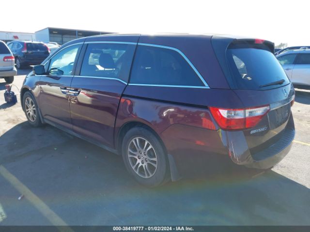 Photo 2 VIN: 5FNRL5H4XDB072656 - HONDA ODYSSEY 