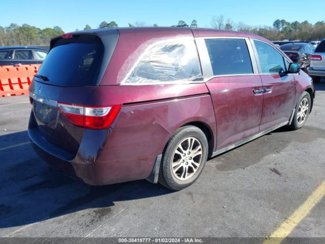 Photo 3 VIN: 5FNRL5H4XDB072656 - HONDA ODYSSEY 