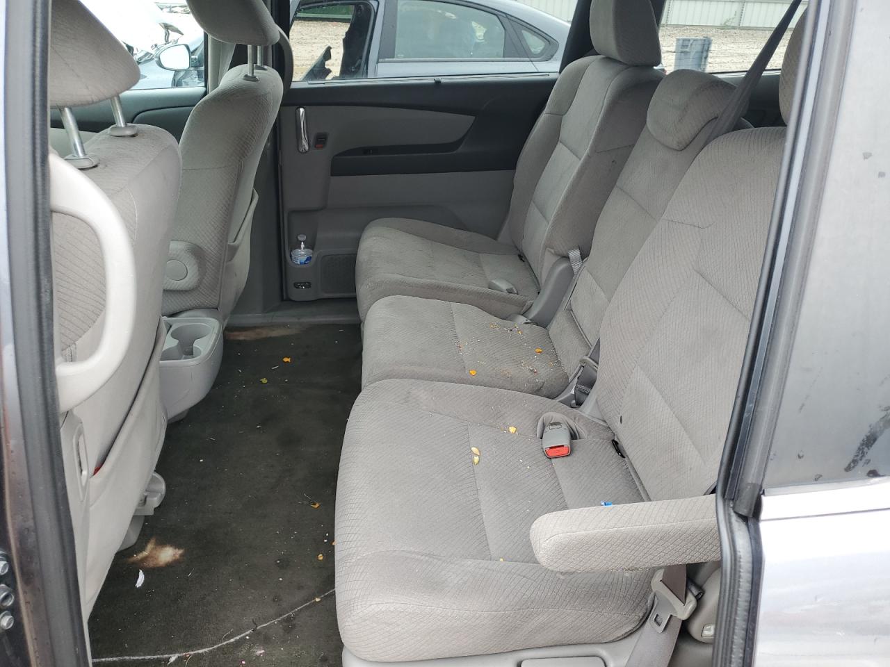 Photo 10 VIN: 5FNRL5H4XFB006496 - HONDA ODYSSEY 