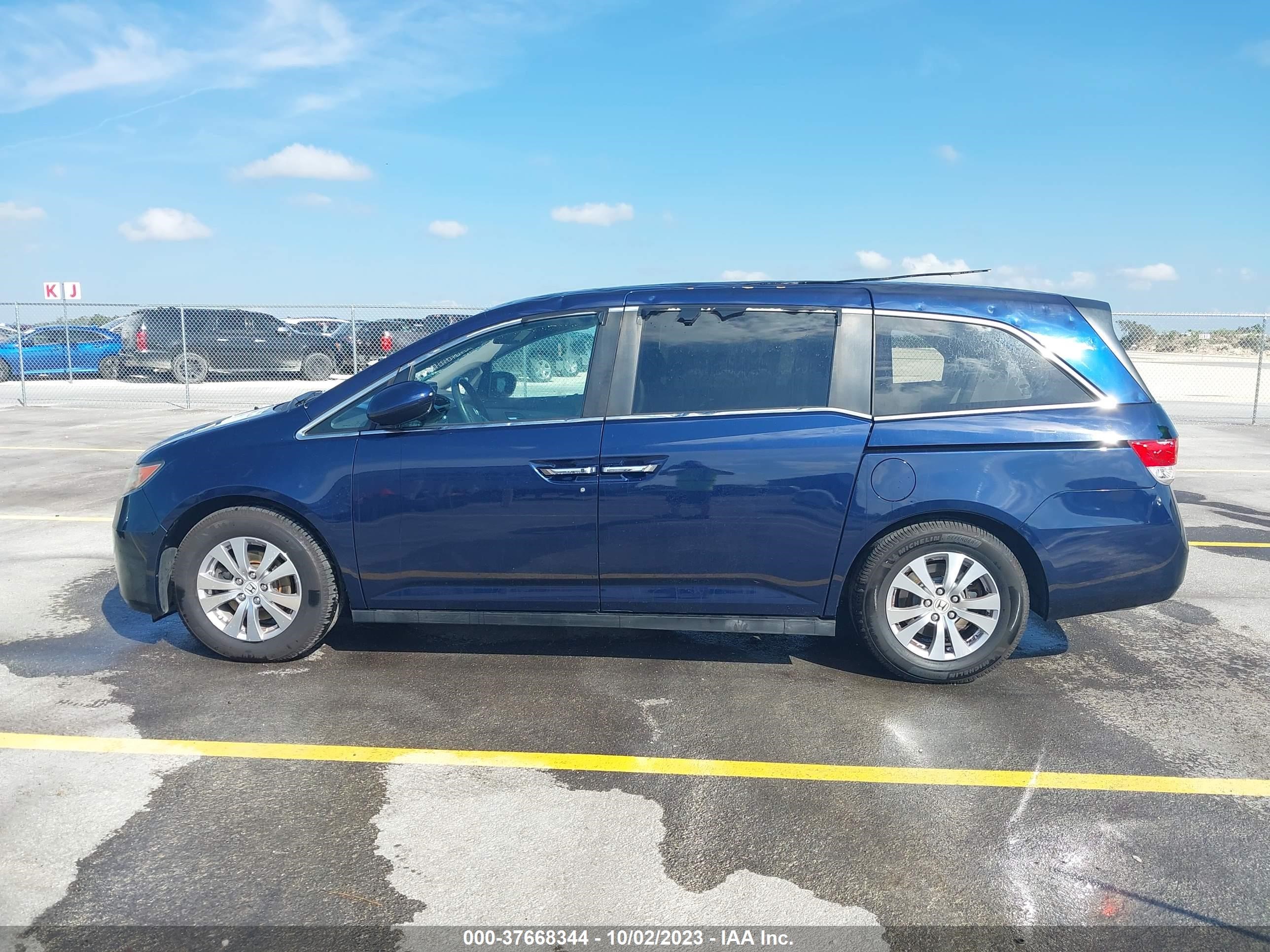 Photo 13 VIN: 5FNRL5H4XFB035867 - HONDA ODYSSEY 