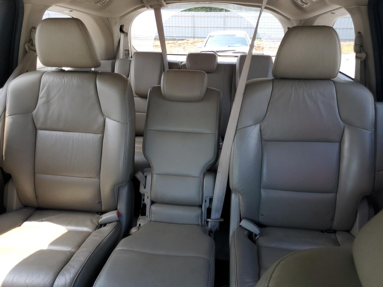 Photo 9 VIN: 5FNRL5H60BB065486 - HONDA ODYSSEY 