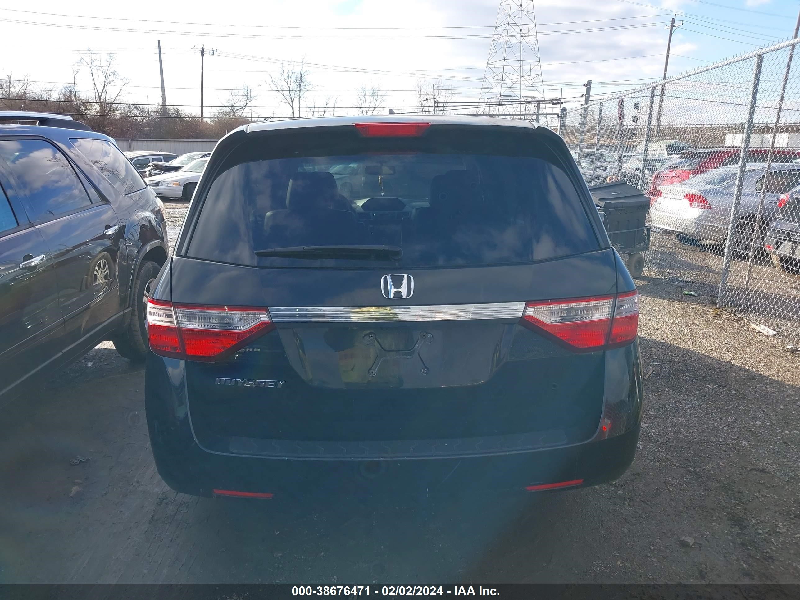 Photo 15 VIN: 5FNRL5H60CB118981 - HONDA ODYSSEY 