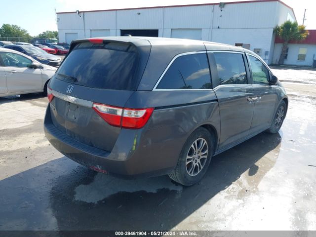 Photo 3 VIN: 5FNRL5H60DB065314 - HONDA ODYSSEY 