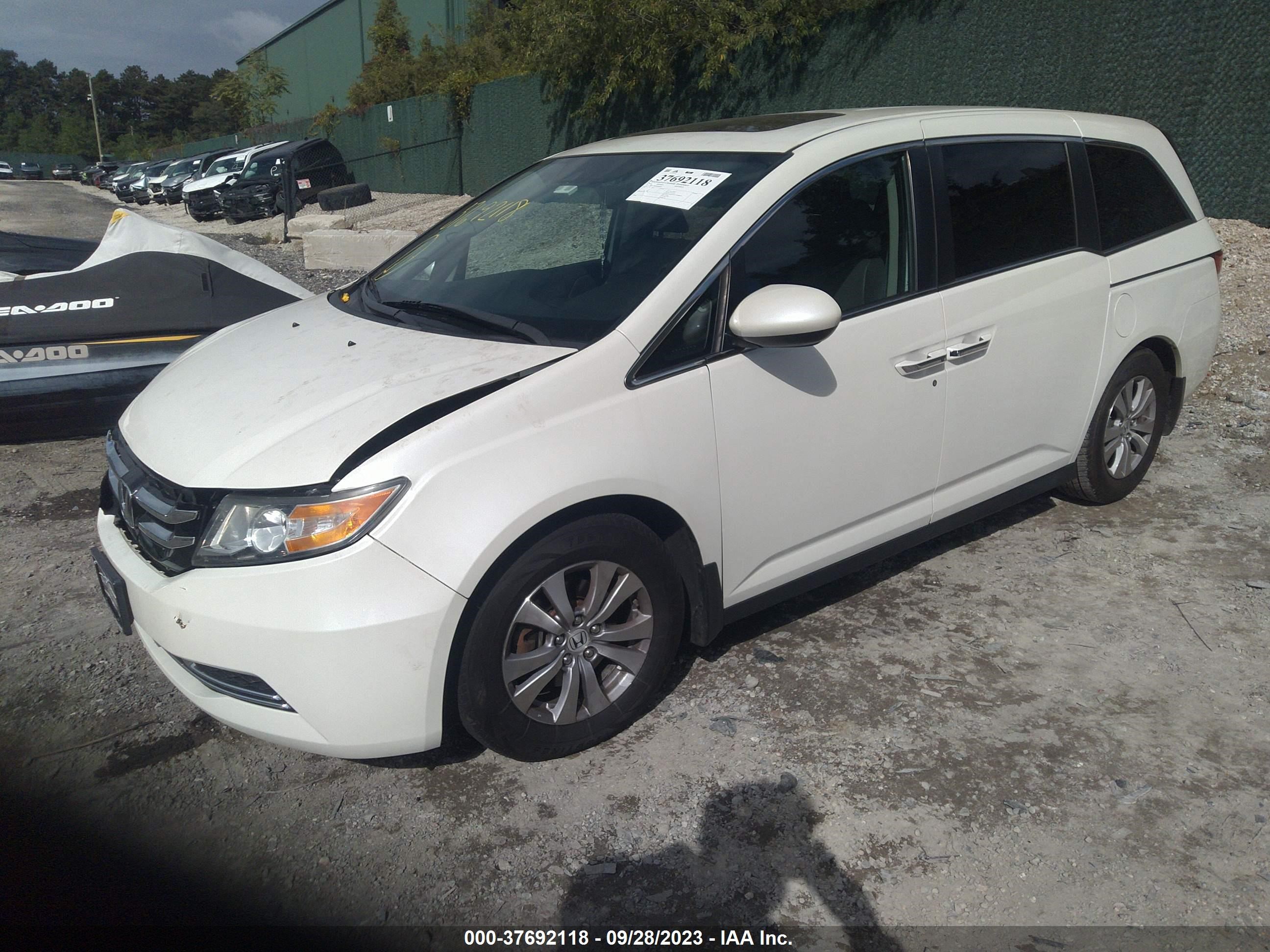 Photo 1 VIN: 5FNRL5H60FB008453 - HONDA ODYSSEY 