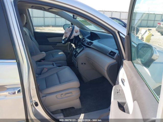 Photo 4 VIN: 5FNRL5H60FB022319 - HONDA ODYSSEY 