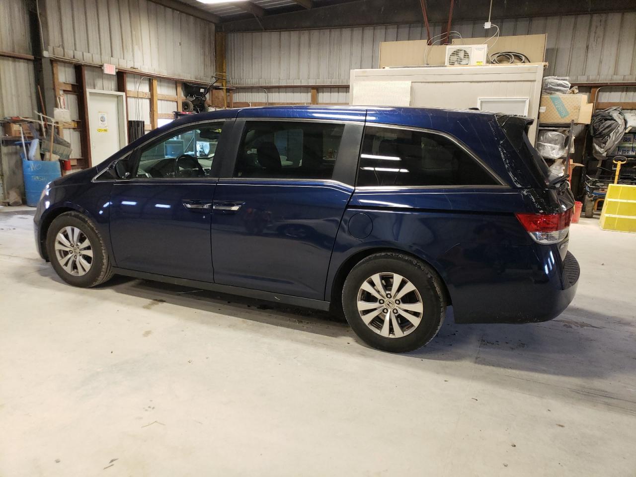 Photo 1 VIN: 5FNRL5H60FB110366 - HONDA ODYSSEY 