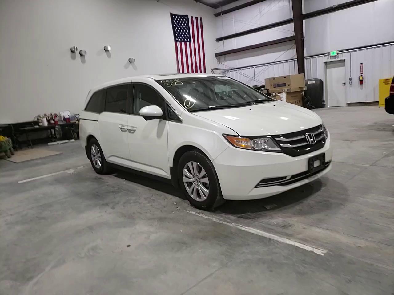 Photo 10 VIN: 5FNRL5H60GB135981 - HONDA ODYSSEY EX 