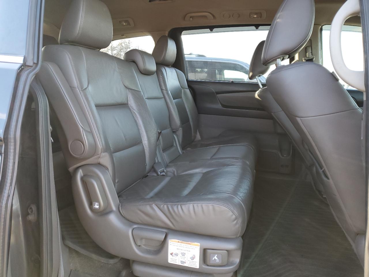 Photo 10 VIN: 5FNRL5H60GB166888 - HONDA ODYSSEY 