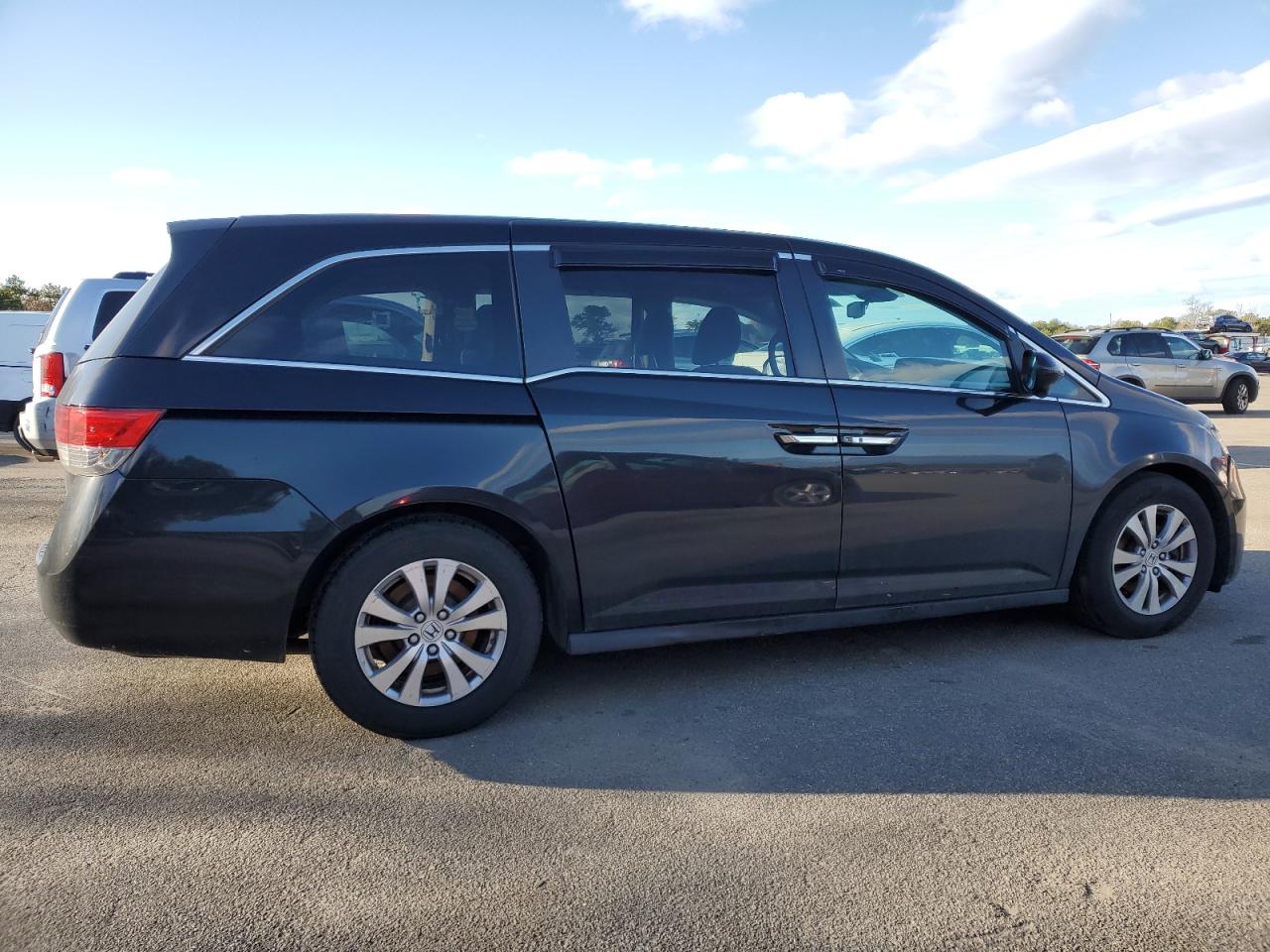 Photo 2 VIN: 5FNRL5H60GB166888 - HONDA ODYSSEY 