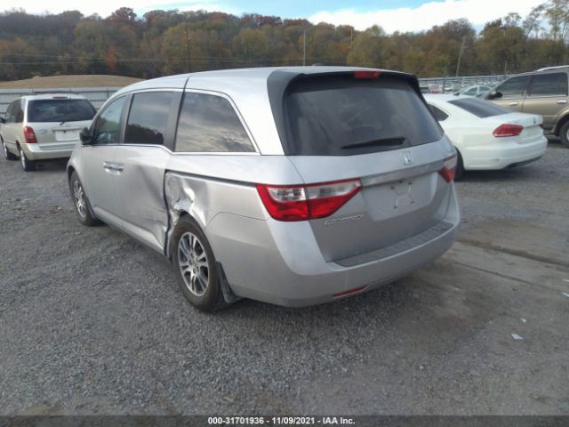 Photo 2 VIN: 5FNRL5H61BB071541 - HONDA ODYSSEY 