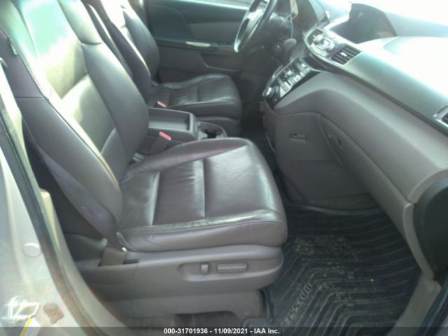 Photo 4 VIN: 5FNRL5H61BB071541 - HONDA ODYSSEY 