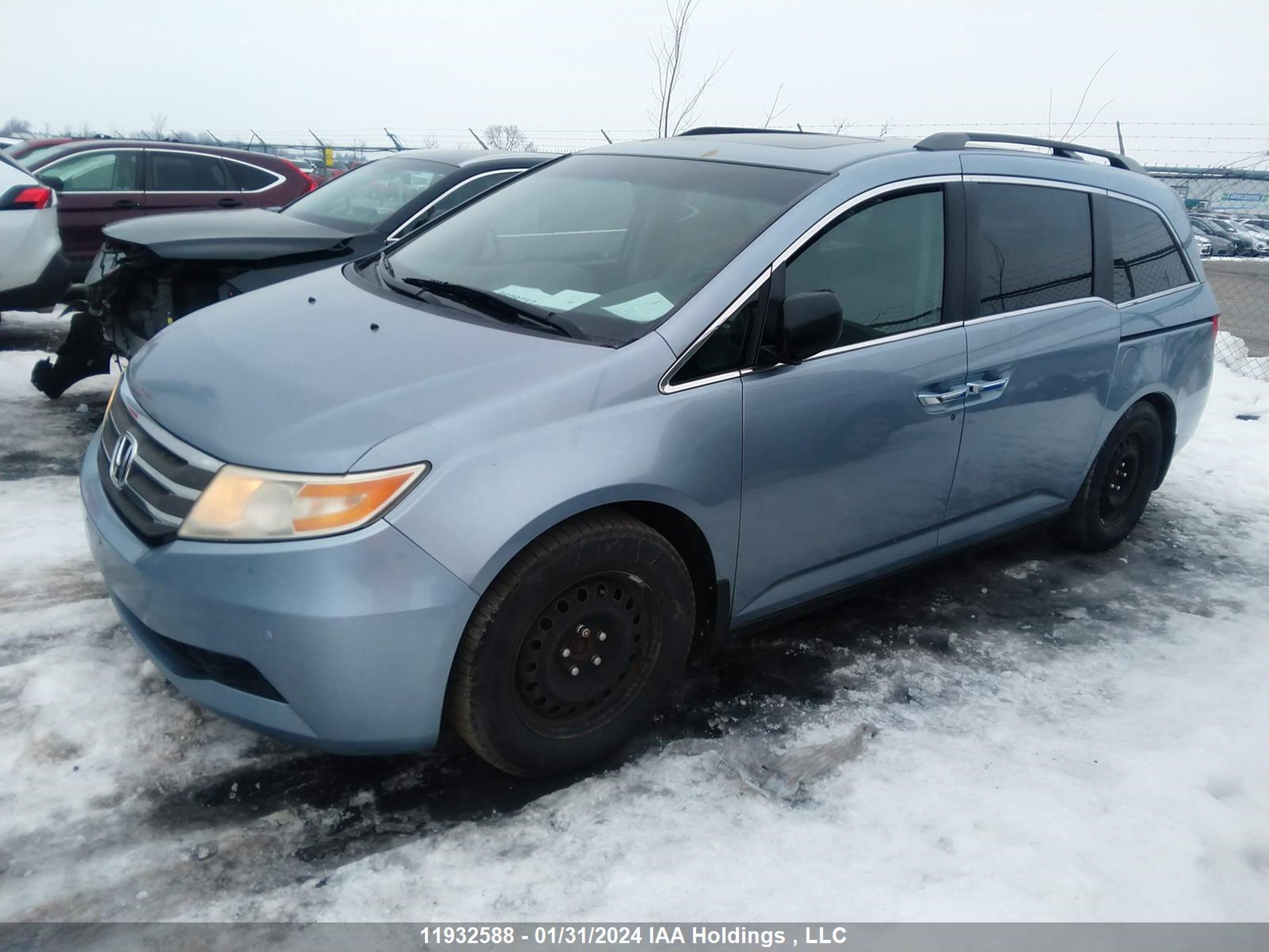 Photo 1 VIN: 5FNRL5H61BB507305 - HONDA ODYSSEY 