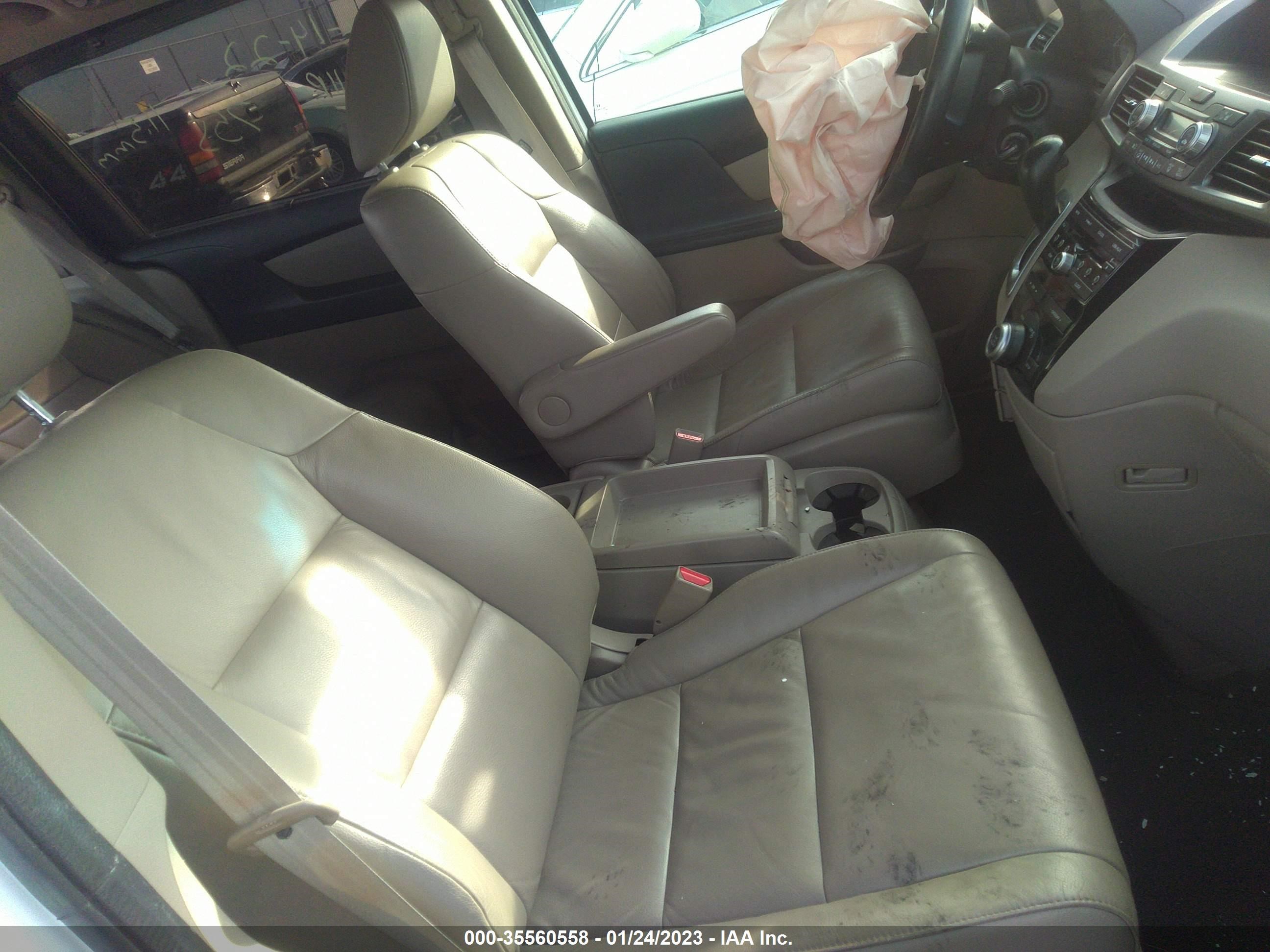 Photo 4 VIN: 5FNRL5H61CB097400 - HONDA ODYSSEY 