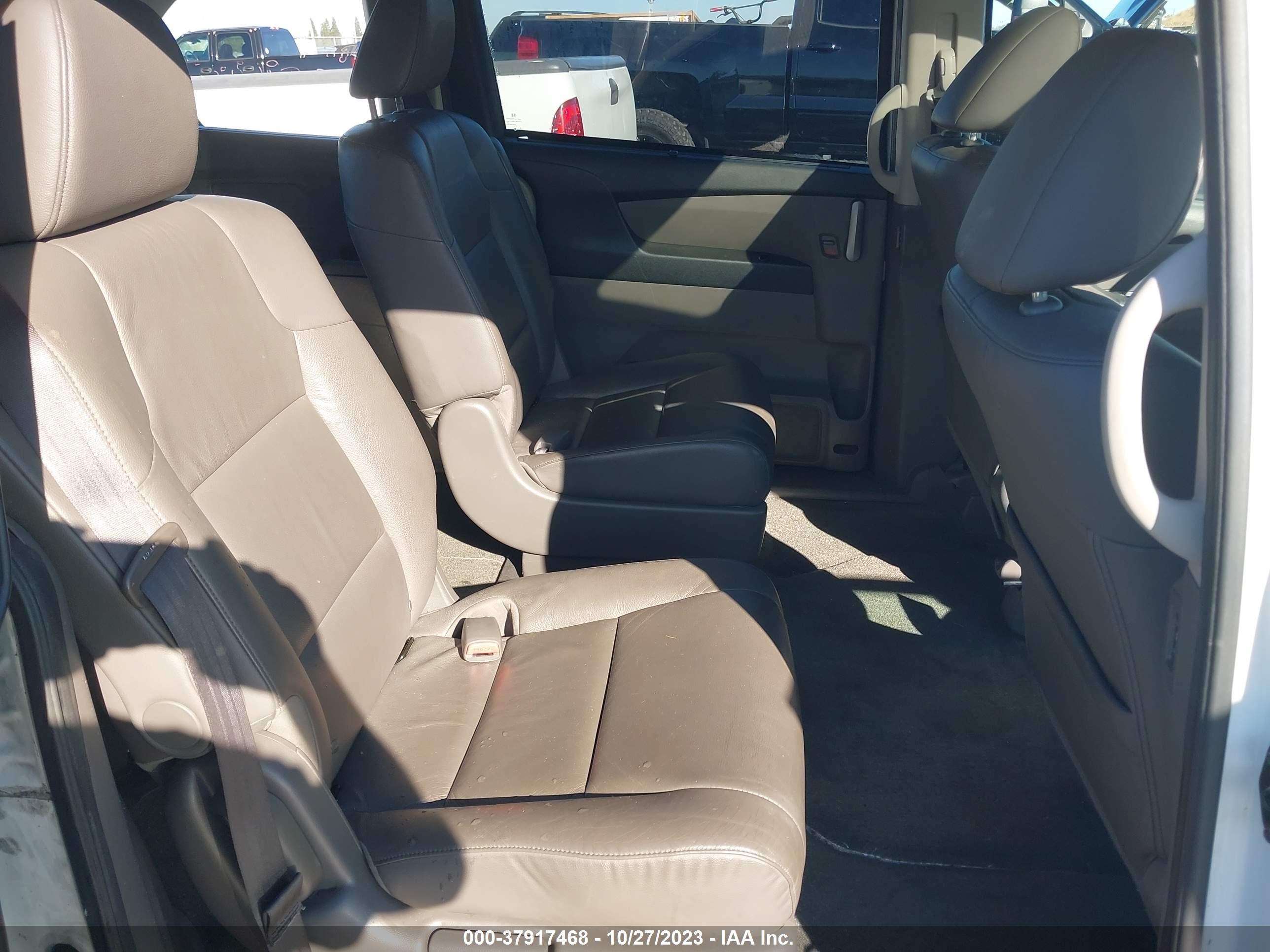 Photo 7 VIN: 5FNRL5H61CB146465 - HONDA ODYSSEY 