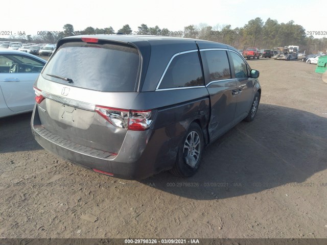 Photo 3 VIN: 5FNRL5H61DB018082 - HONDA ODYSSEY 