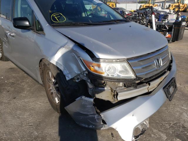 Photo 8 VIN: 5FNRL5H61DB020639 - HONDA ODYSSEY EX 