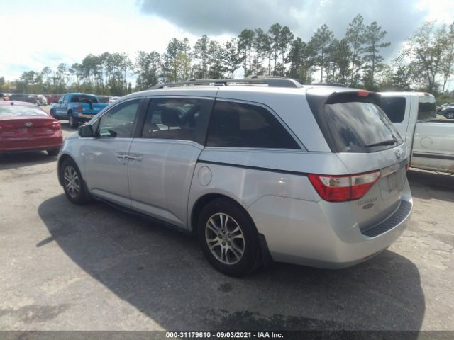 Photo 2 VIN: 5FNRL5H61DB030670 - HONDA ODYSSEY 