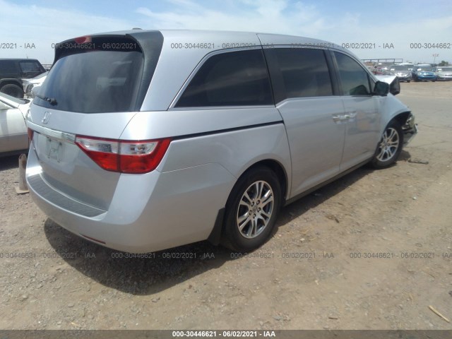 Photo 3 VIN: 5FNRL5H61DB074085 - HONDA ODYSSEY 