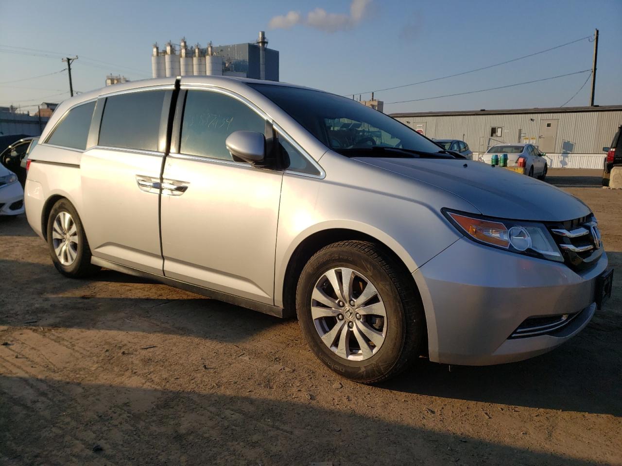 Photo 3 VIN: 5FNRL5H61EB066019 - HONDA ODYSSEY 