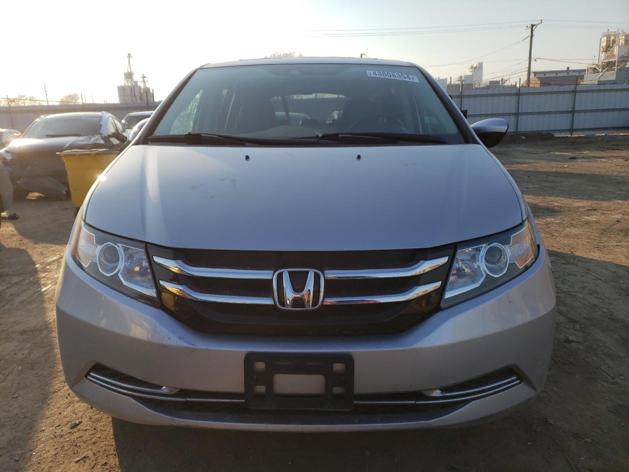 Photo 4 VIN: 5FNRL5H61EB066019 - HONDA ODYSSEY 