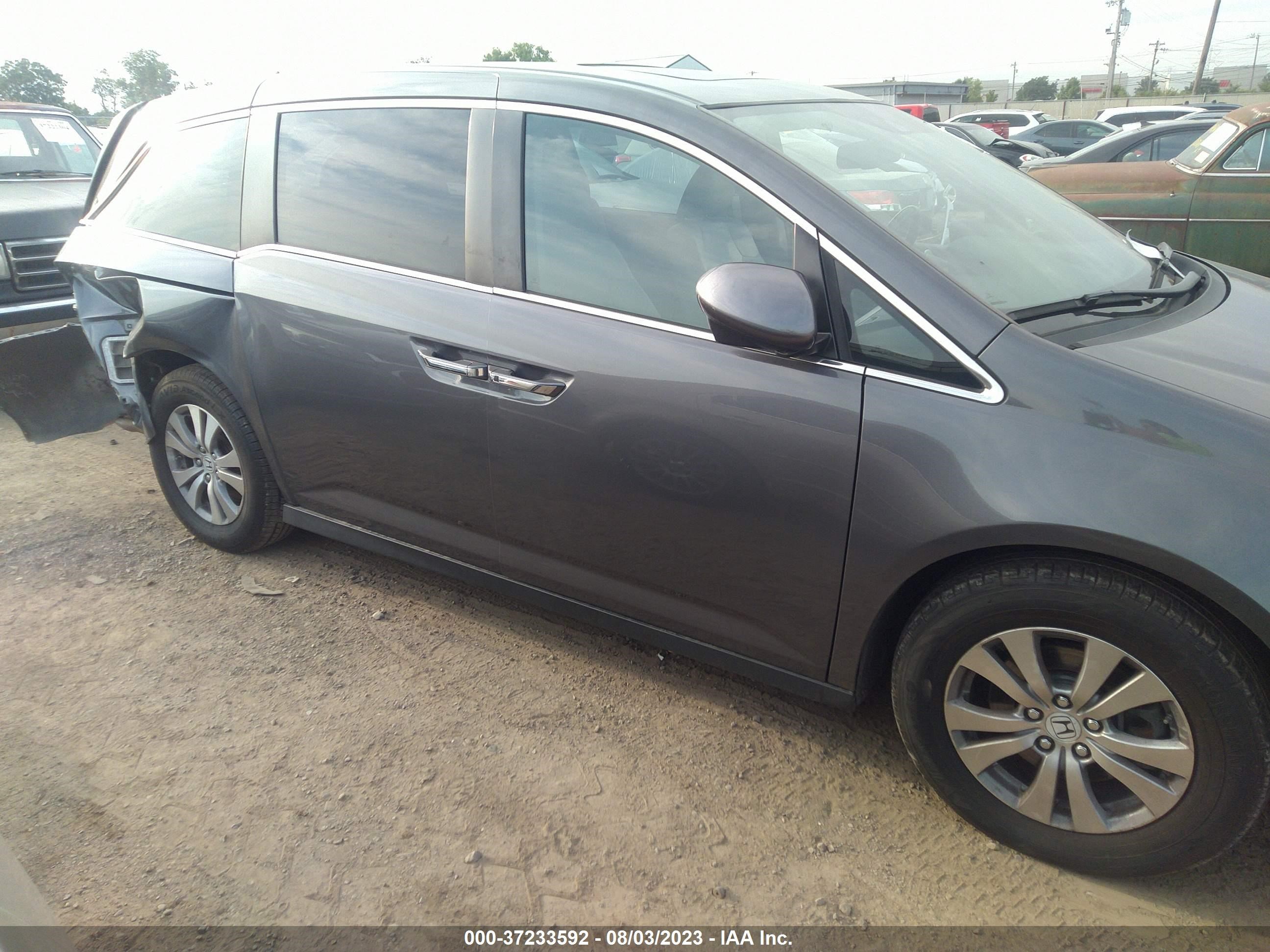 Photo 12 VIN: 5FNRL5H61FB028128 - HONDA ODYSSEY 