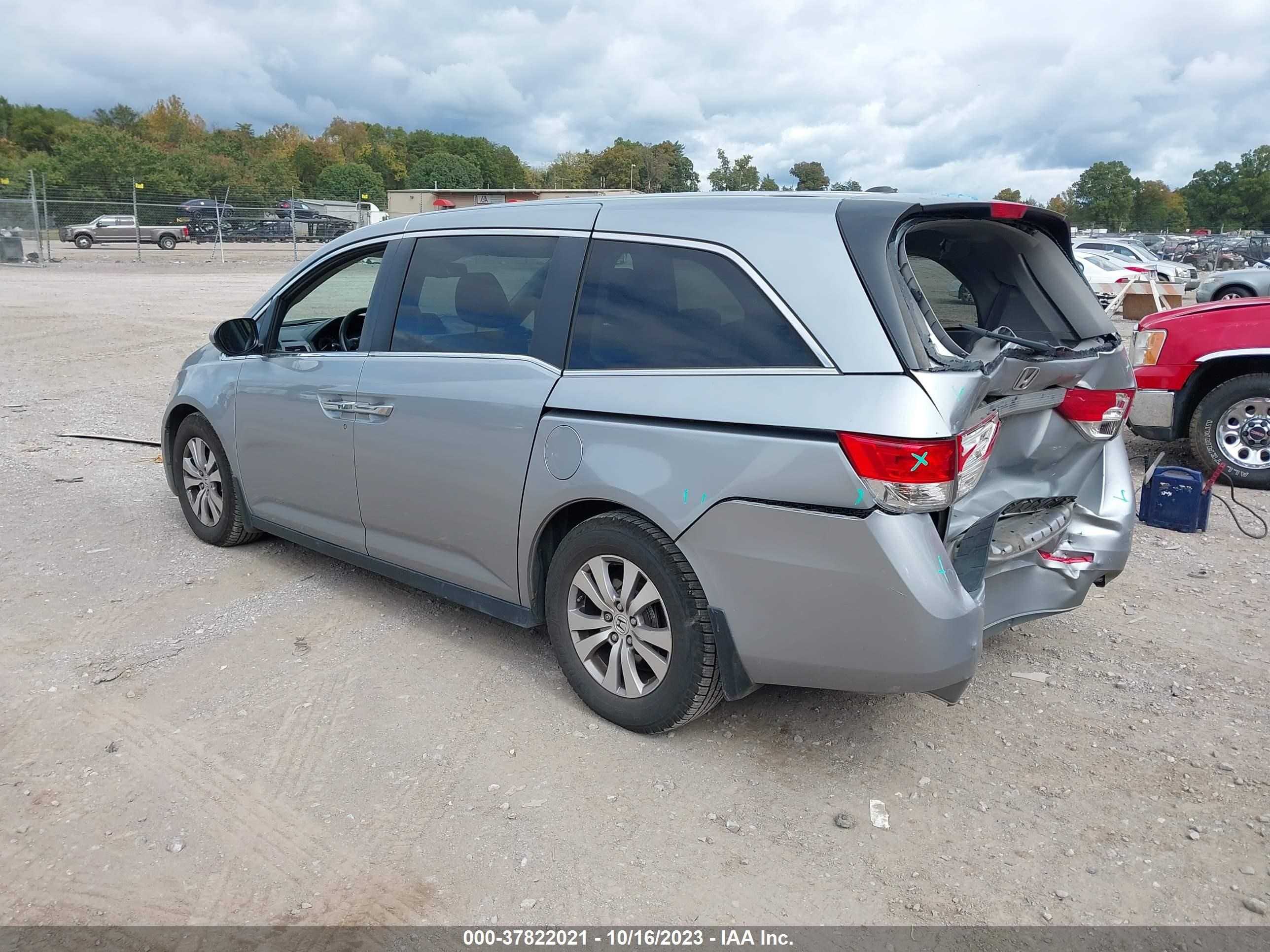 Photo 2 VIN: 5FNRL5H61GB036277 - HONDA ODYSSEY 