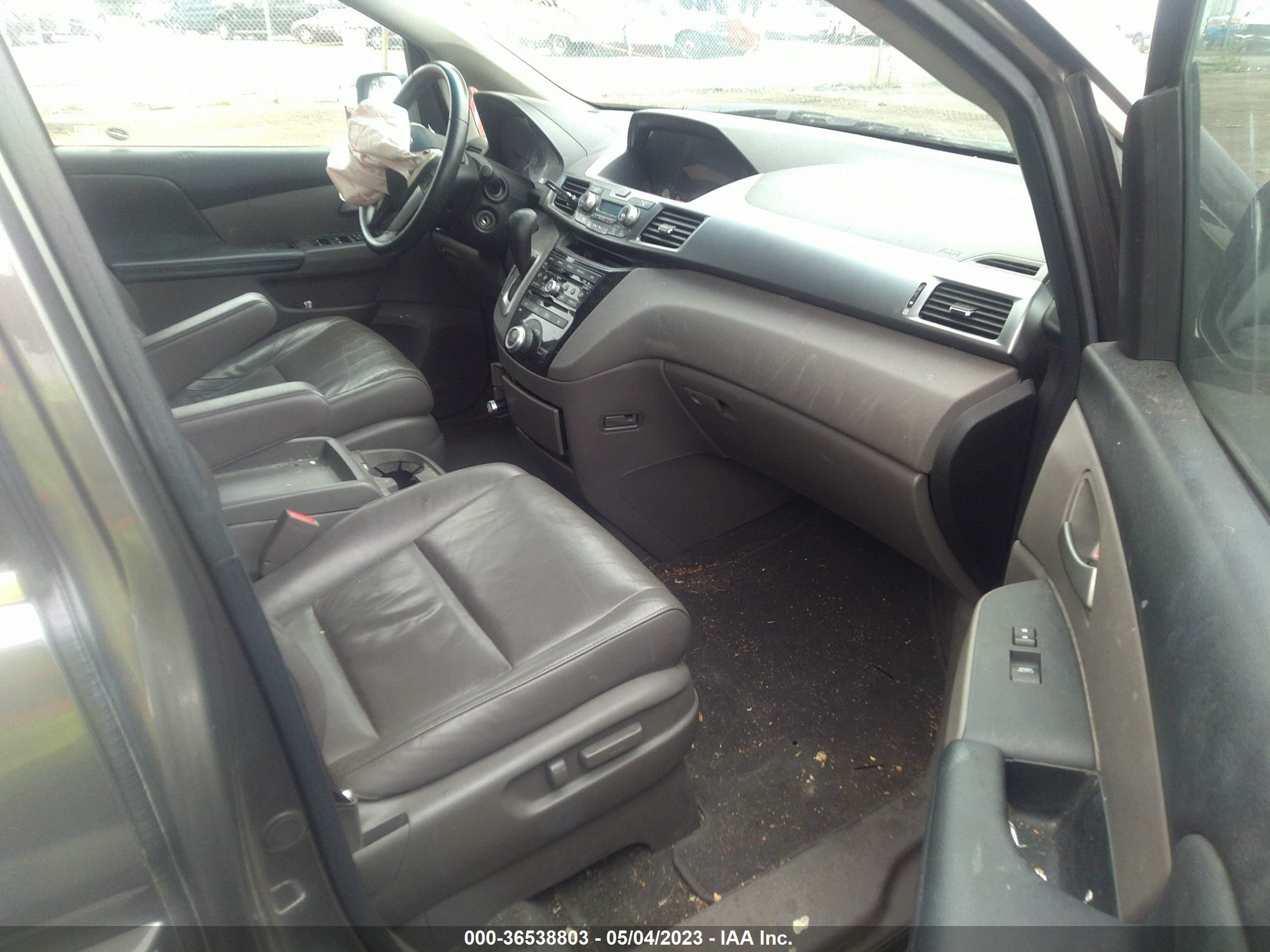 Photo 4 VIN: 5FNRL5H62BB022901 - HONDA ODYSSEY 