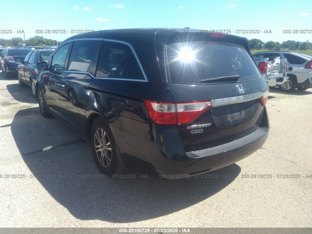 Photo 2 VIN: 5FNRL5H62BB032733 - HONDA ODYSSEY 