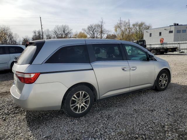 Photo 2 VIN: 5FNRL5H62CB131439 - HONDA ODYSSEY EX 