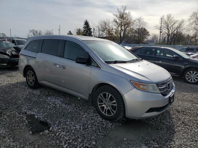 Photo 3 VIN: 5FNRL5H62CB131439 - HONDA ODYSSEY EX 