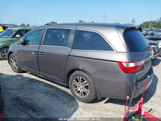 Photo 2 VIN: 5FNRL5H62DB036364 - HONDA ODYSSEY 