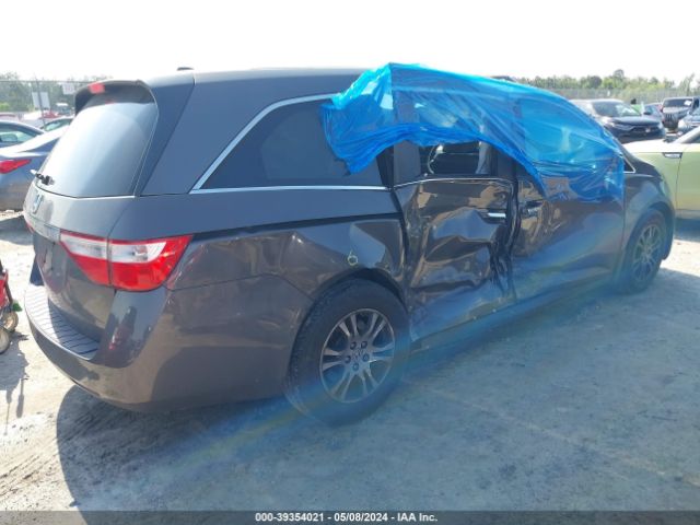 Photo 3 VIN: 5FNRL5H62DB036364 - HONDA ODYSSEY 