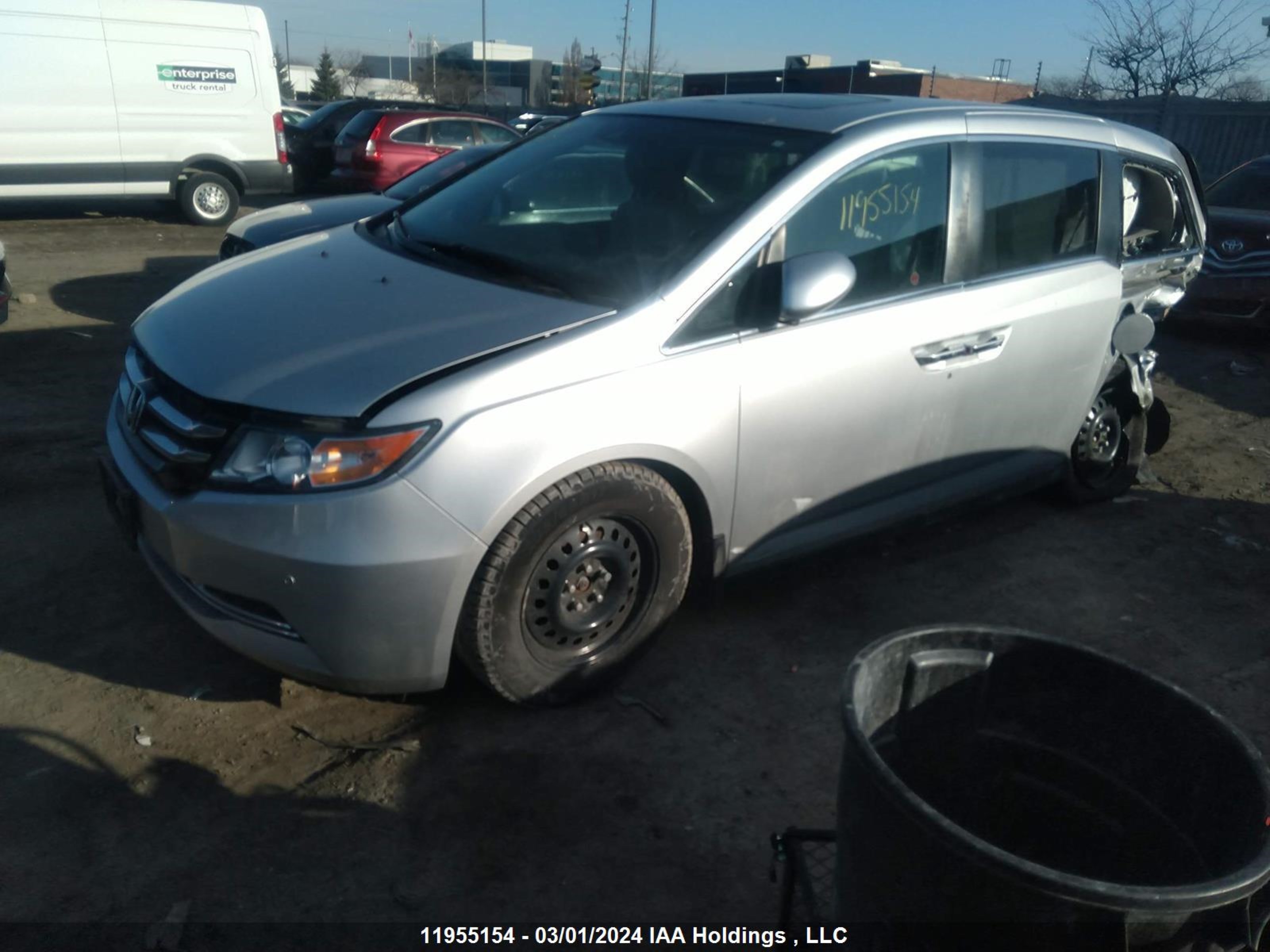 Photo 1 VIN: 5FNRL5H62FB504161 - HONDA ODYSSEY 