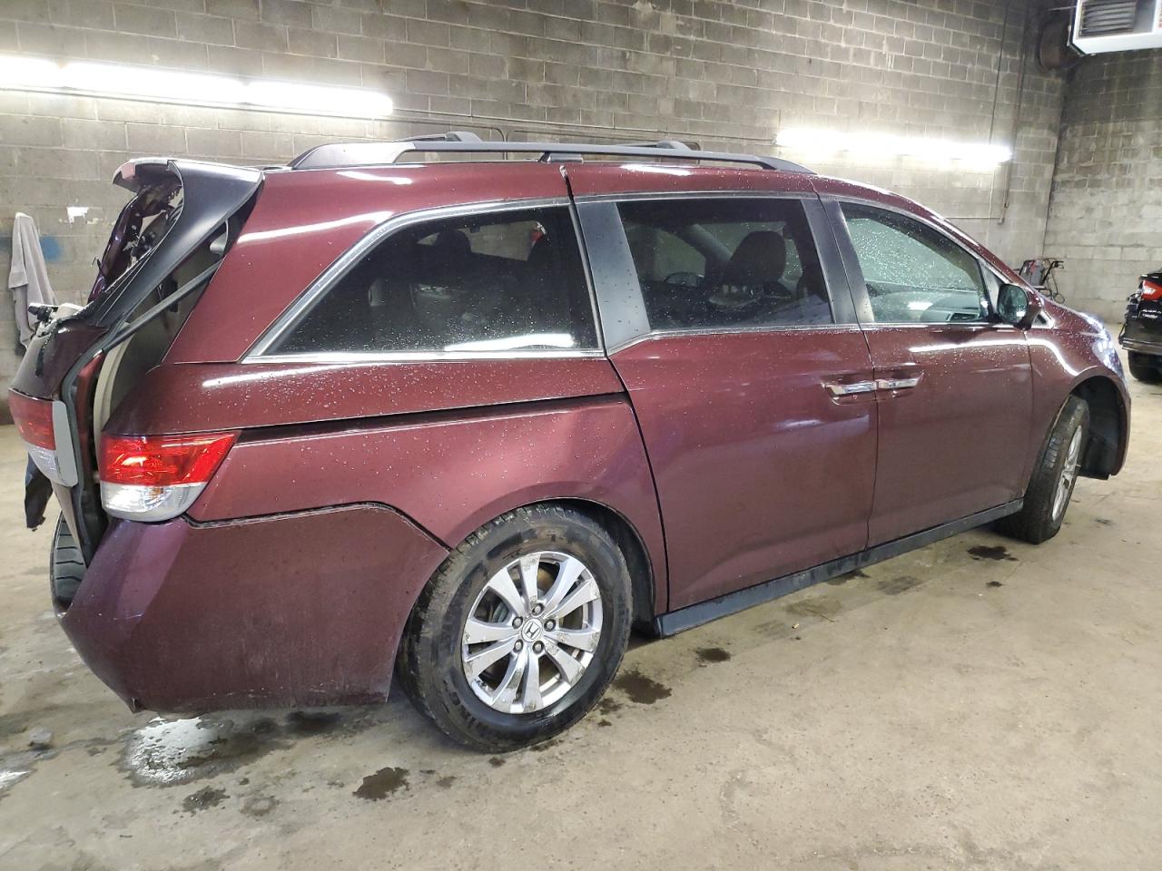 Photo 2 VIN: 5FNRL5H62GB046834 - HONDA ODYSSEY 