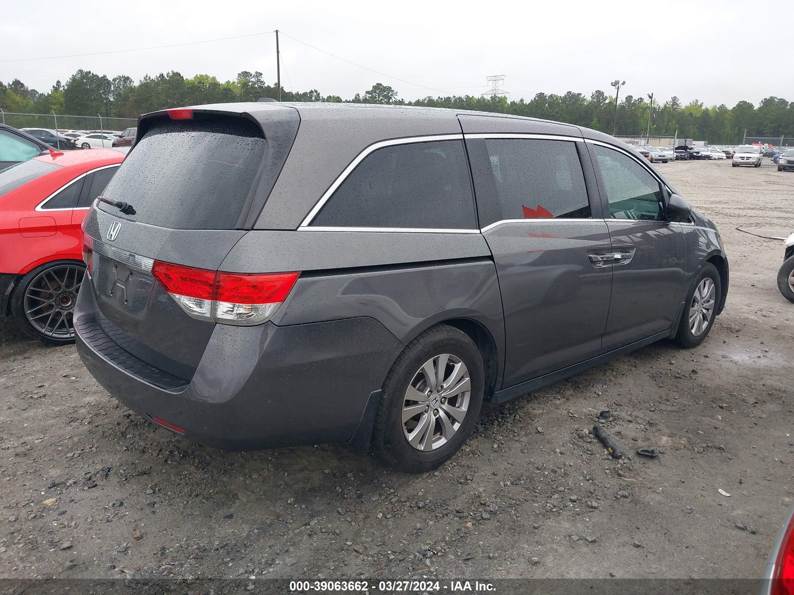 Photo 3 VIN: 5FNRL5H62GB124920 - HONDA ODYSSEY 