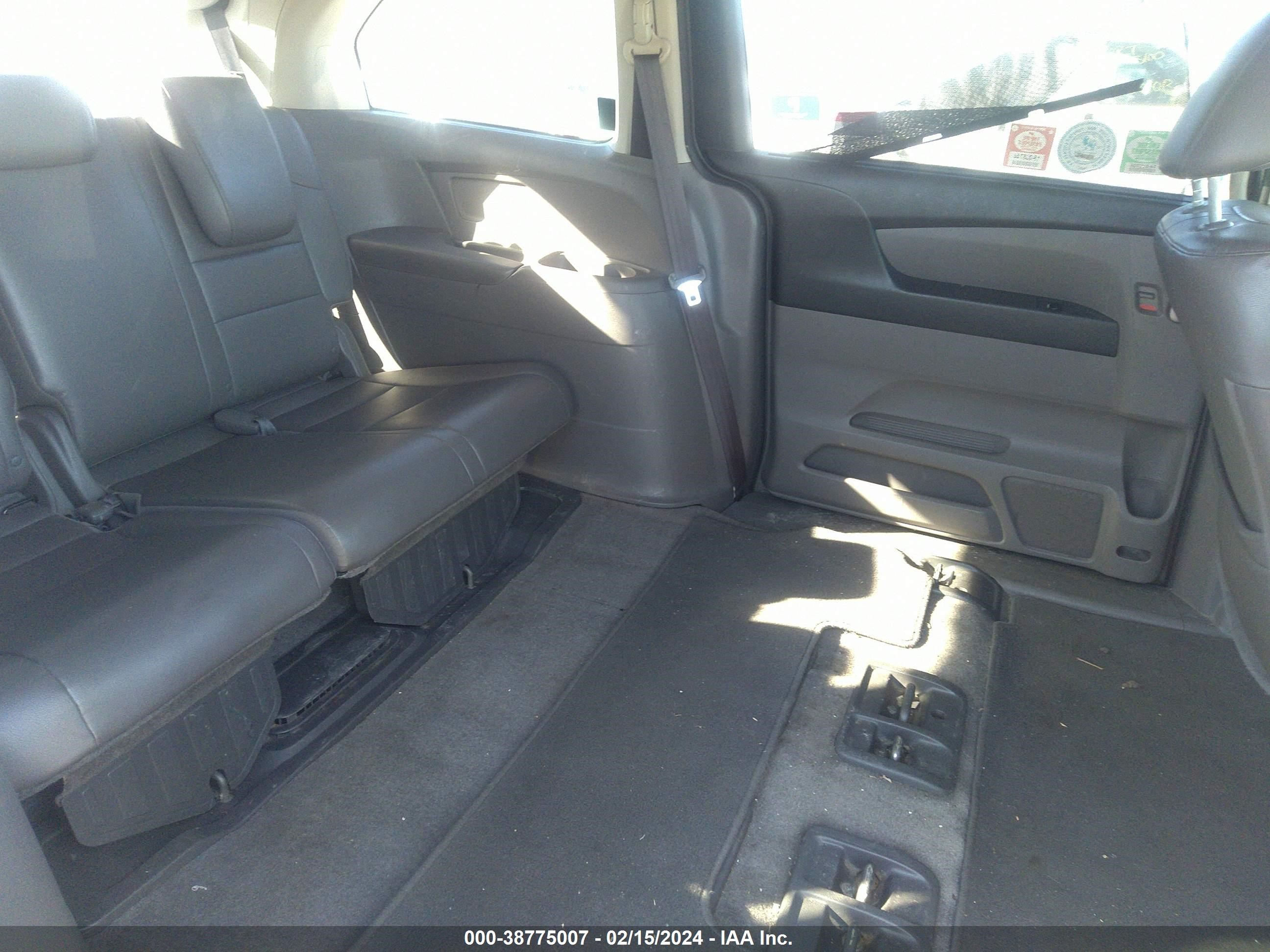 Photo 7 VIN: 5FNRL5H63BB018128 - HONDA ODYSSEY 