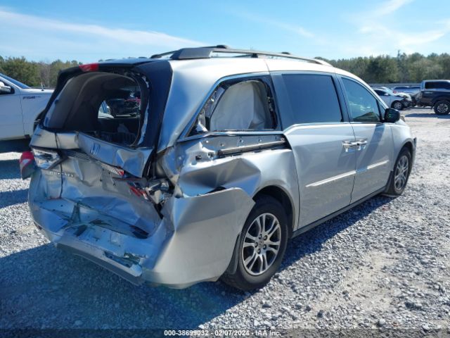 Photo 3 VIN: 5FNRL5H63BB027766 - HONDA ODYSSEY 