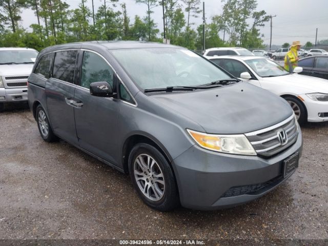 Photo 0 VIN: 5FNRL5H63BB043482 - HONDA ODYSSEY 