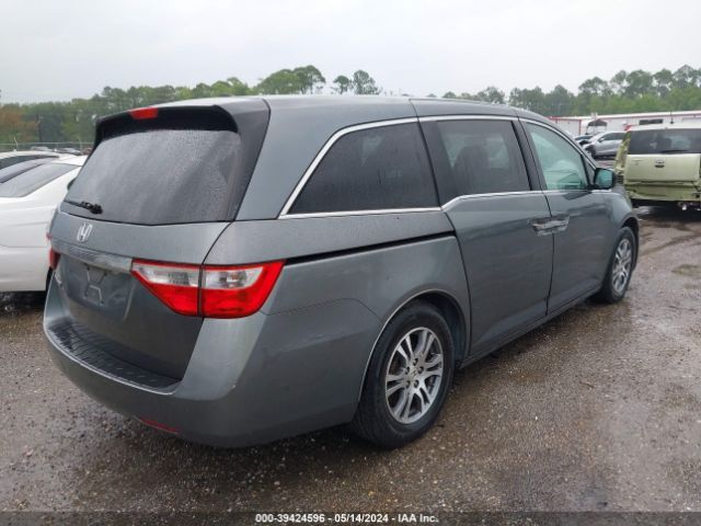 Photo 3 VIN: 5FNRL5H63BB043482 - HONDA ODYSSEY 