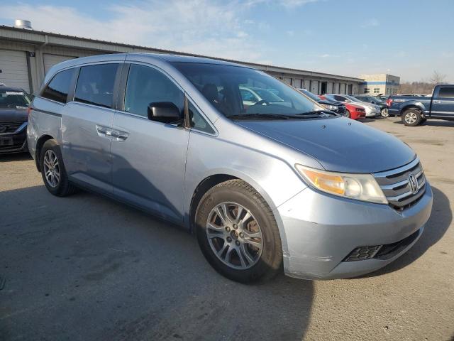 Photo 3 VIN: 5FNRL5H63BB076076 - HONDA ODYSSEY EX 