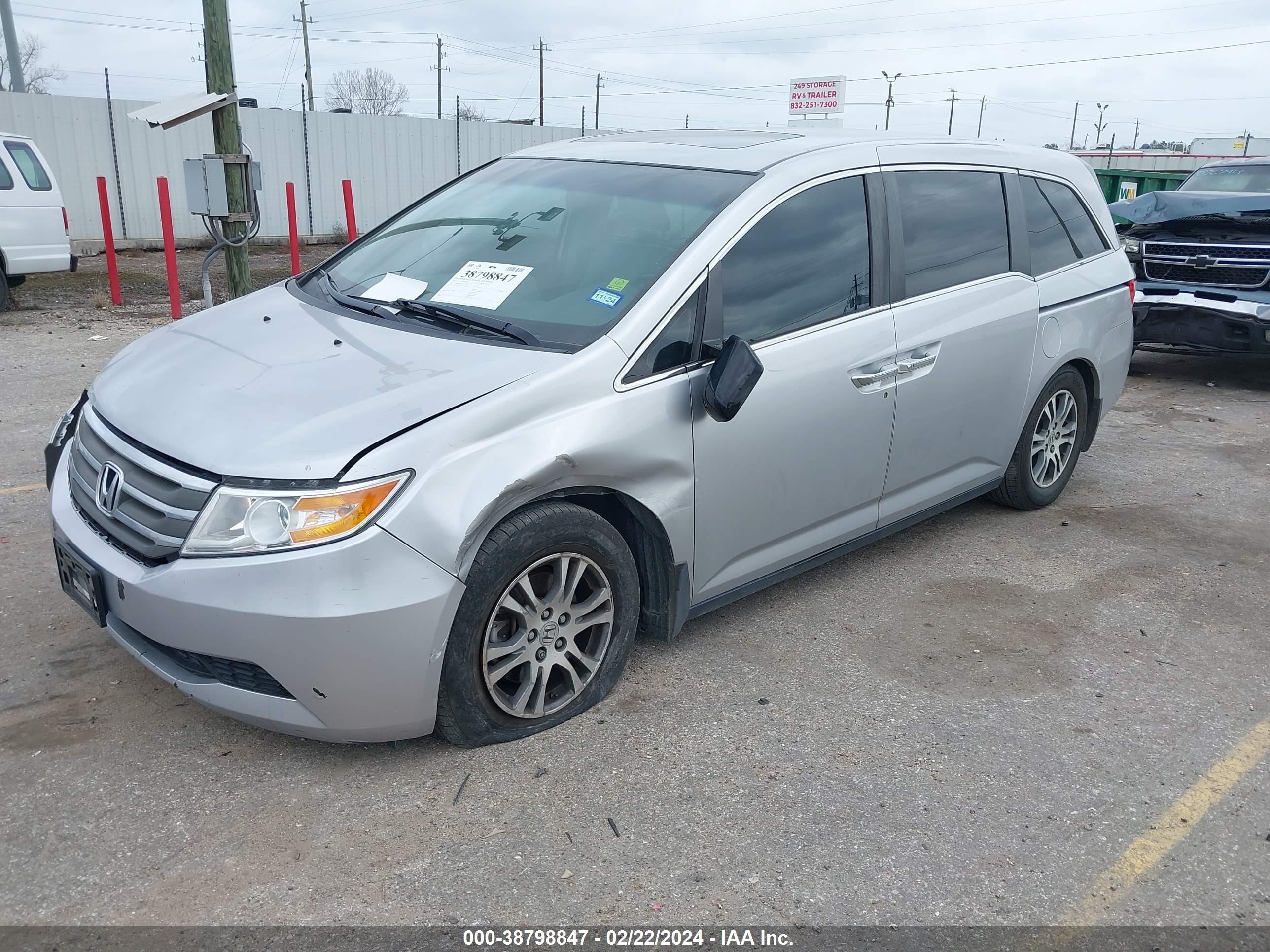 Photo 1 VIN: 5FNRL5H63CB033164 - HONDA ODYSSEY 